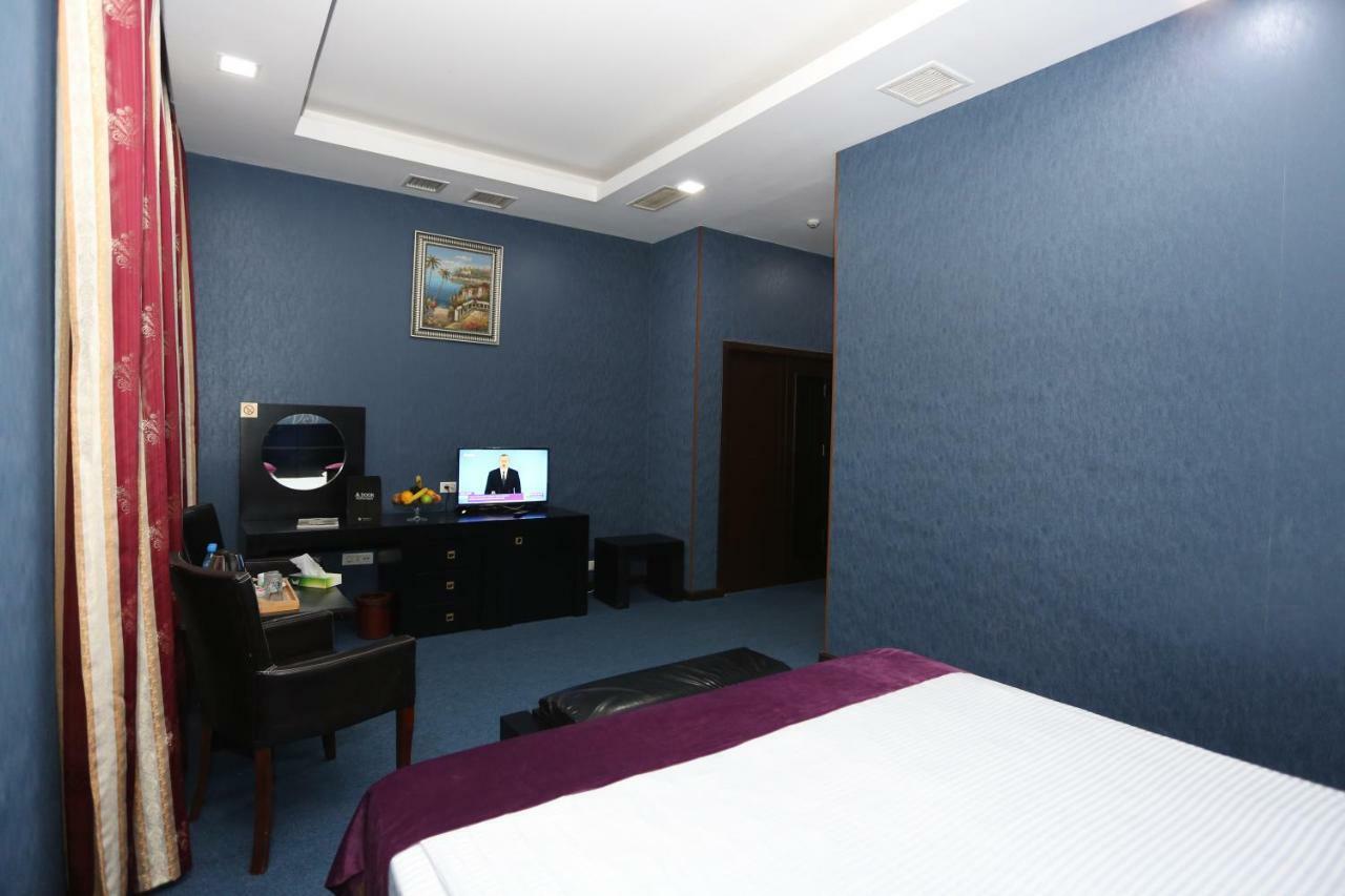 Ambassador Hotel 巴库 外观 照片